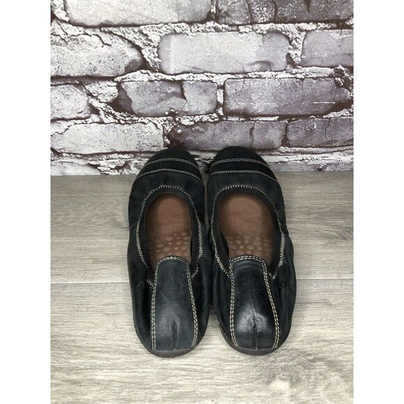 Taos Black Leather Slip On Elastic Ballet Flats Shoes Women Sz 39EU/8.5M US - Picture 5 of 16